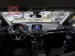 نيسان ألتيما